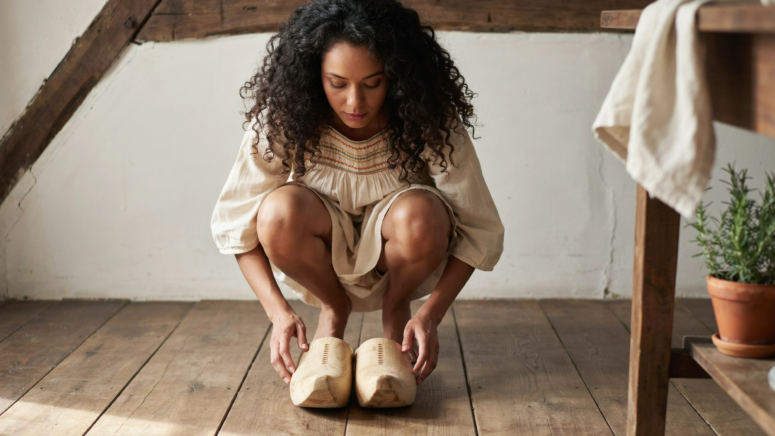 Klompen – Frauenschuhe im Überblick